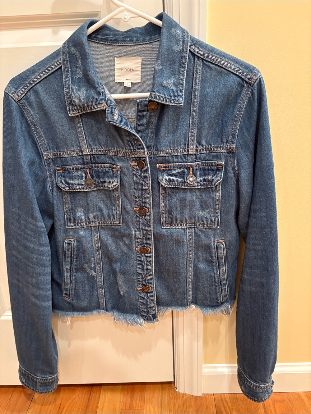 Hidden Jeans Women's Cropped Denim Jacket in Blue